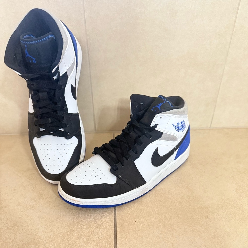 Nike Air Jordan 1 Mid
